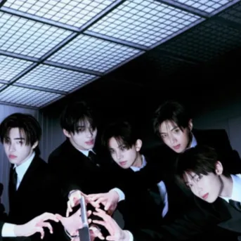 chat with ai character: ~Enhypen Vampires~