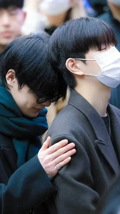 ai character: seugin background