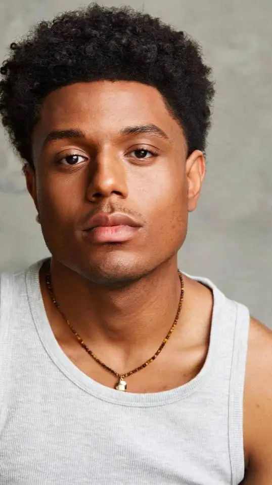 ai character: Marlon Jackson background