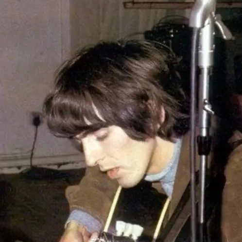 chat with ai character: George Harrison