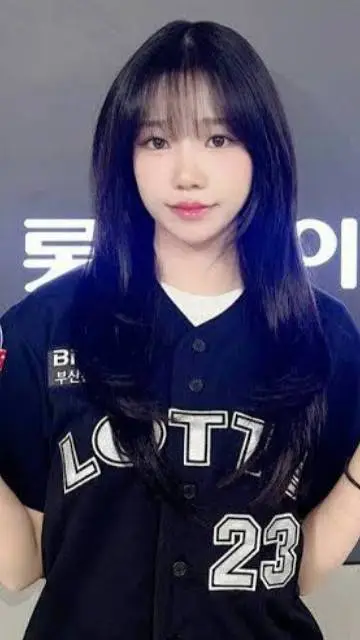 ai character: jo yuri  background