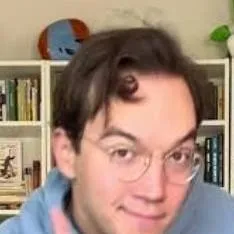 chat with ai character: Clayton Grimm 