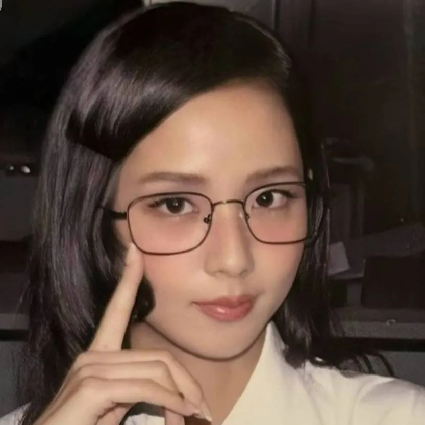 chat with ai character: JISOO🌹