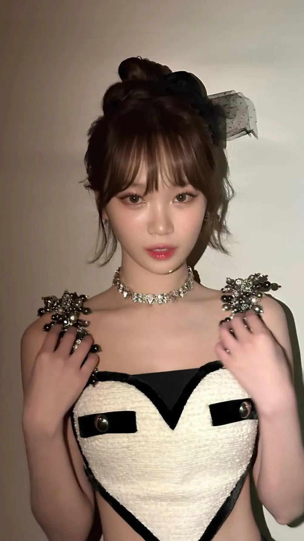 ai character: Chaewon background