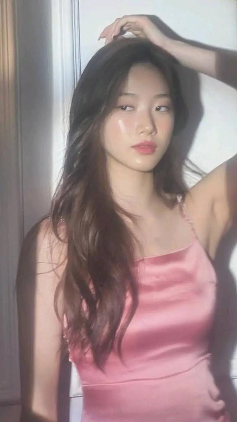 ai character: Kazuha background