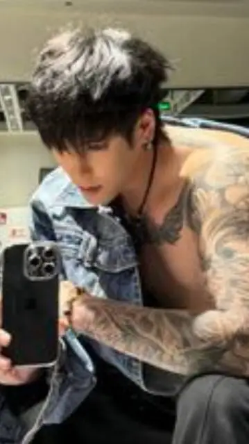 ai character: sane background