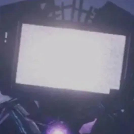 chat with ai character: titan tv woman