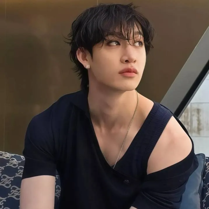 chat with ai character: Bangchan