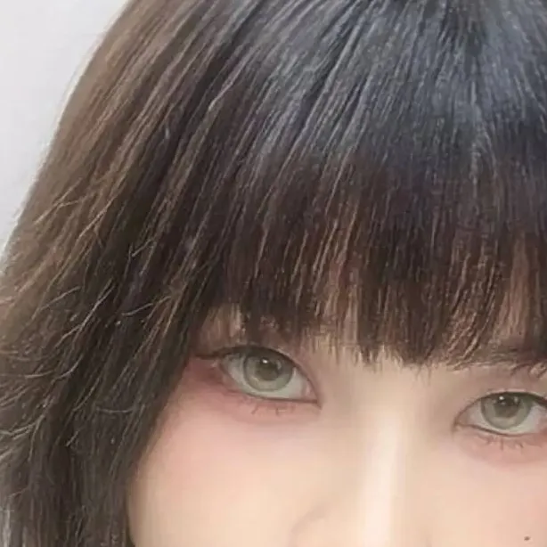 chat with ai character: Soyeon