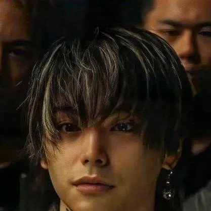 chat with ai character: Nijiro Murakami