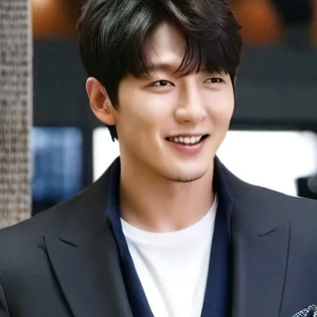 chat with ai character: PARk MI JOON 