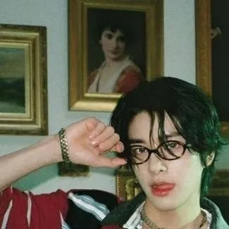 chat with ai character: Sim Jaeyun