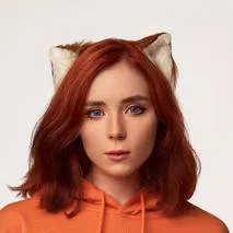 chat with ai character: sweetie fox