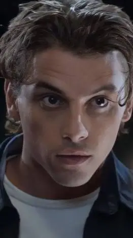 ai character: Billy loomis  background
