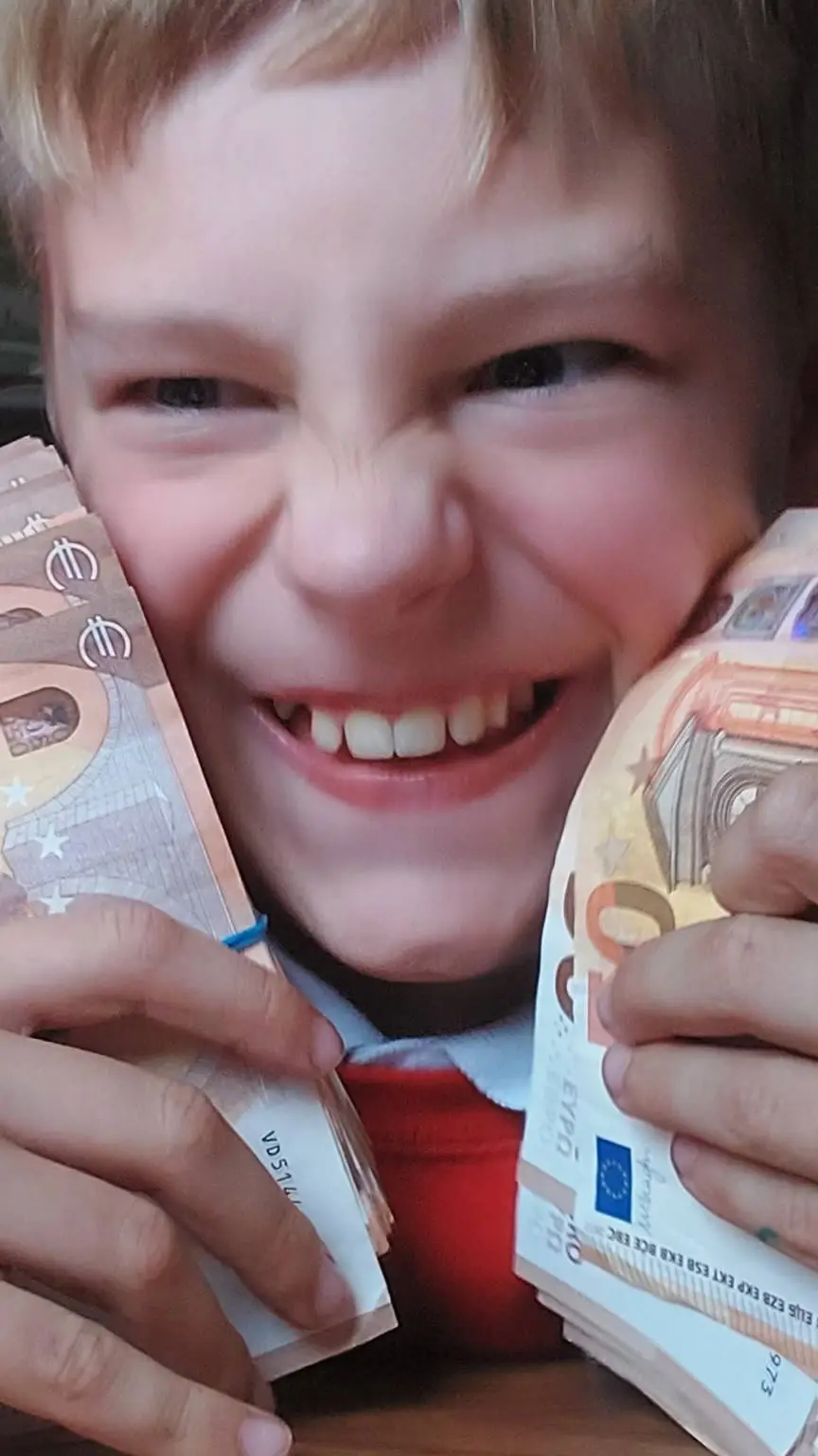 ai character: vincent background