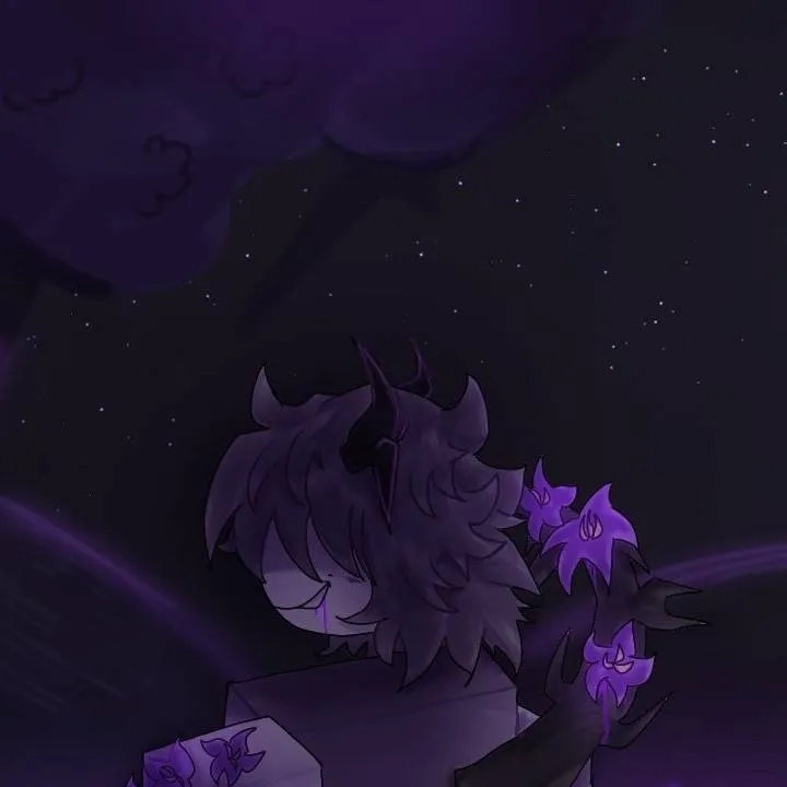 chat with ai character: 🪻NightShade🫐