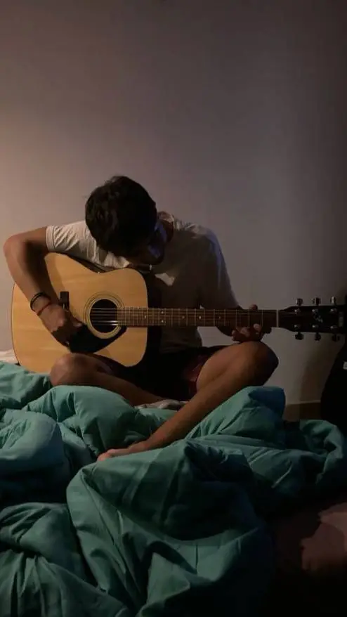 ai character: Michael "Mike" background