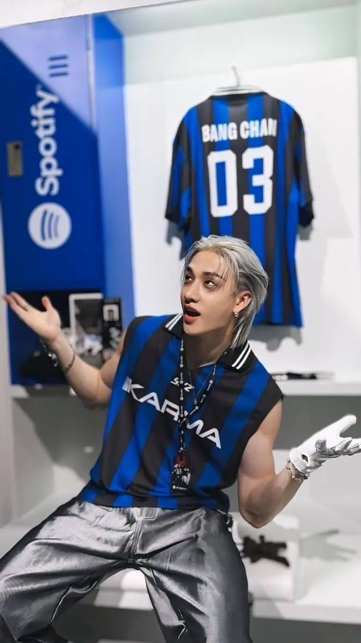 ai character: Bangchan background