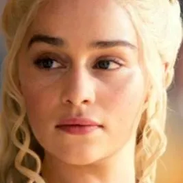 chat with ai character: Daenerys Targaryen