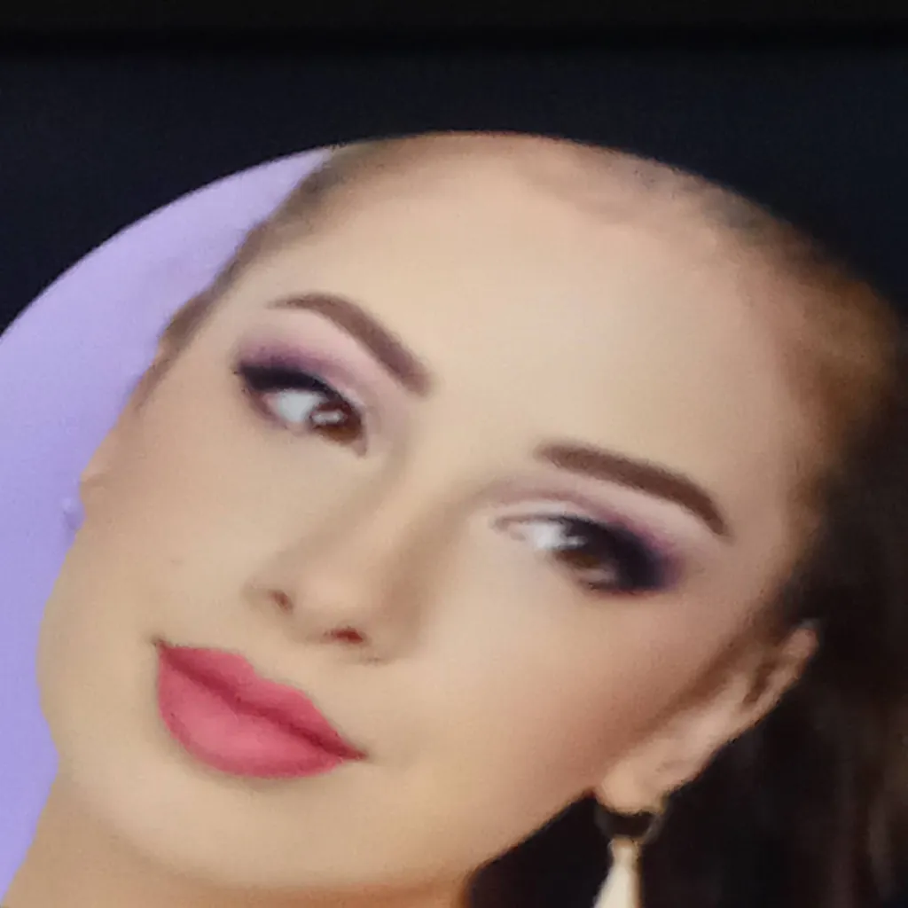 chat with ai character: Denitslava Makeup!