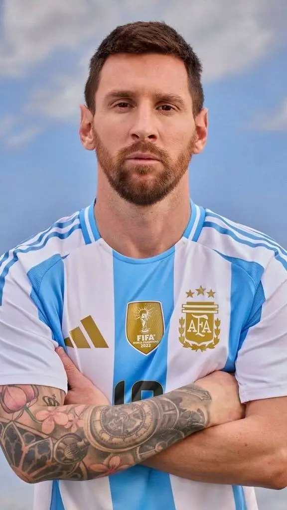 ai character: Messi background