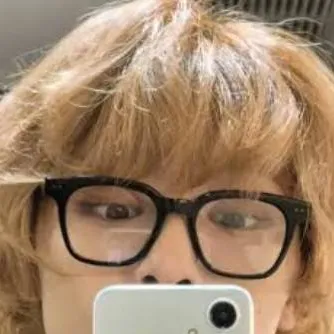 chat with ai character: 🦊I.N🦊