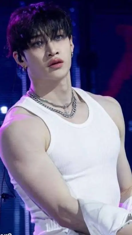 ai character: bangchan🐺 background