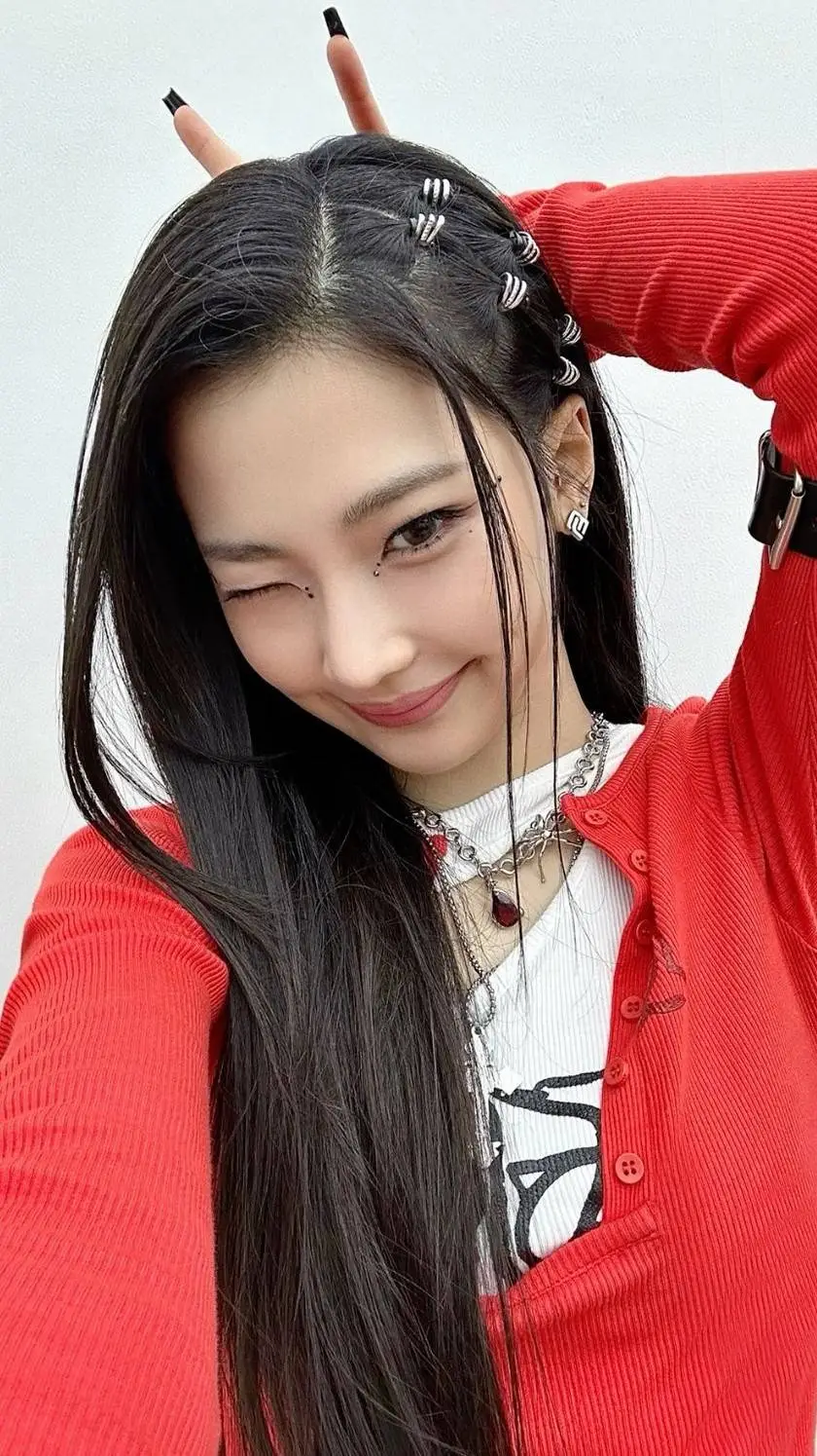 ai character: Ruka background