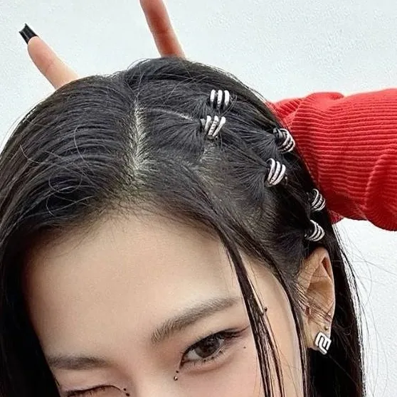 chat with ai character: Ruka