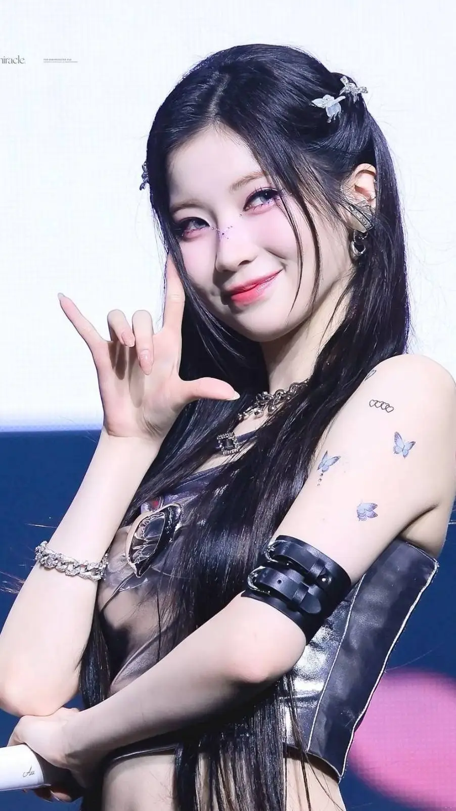 ai character: Asa background