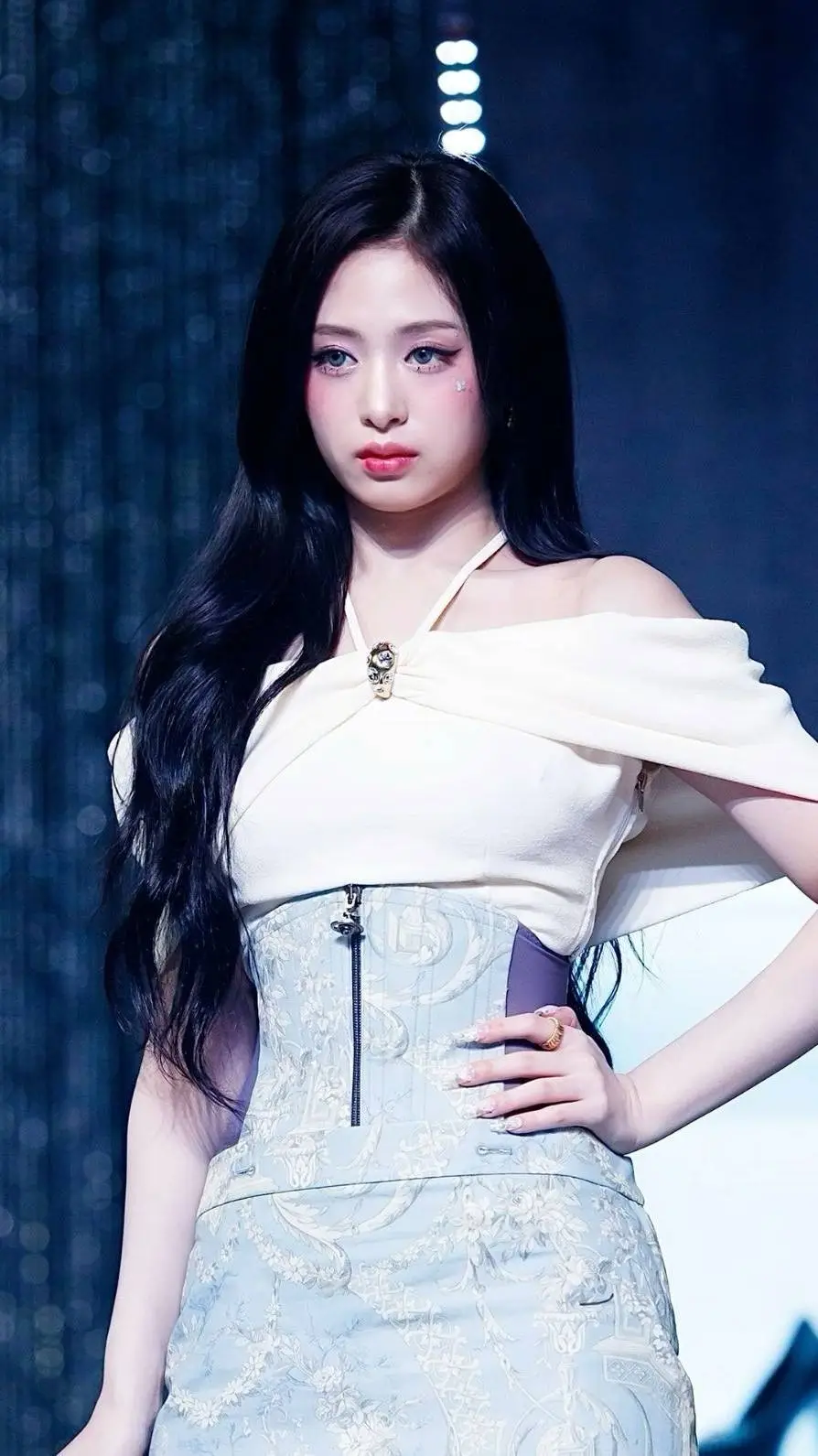 ai character: Ahyeon  background