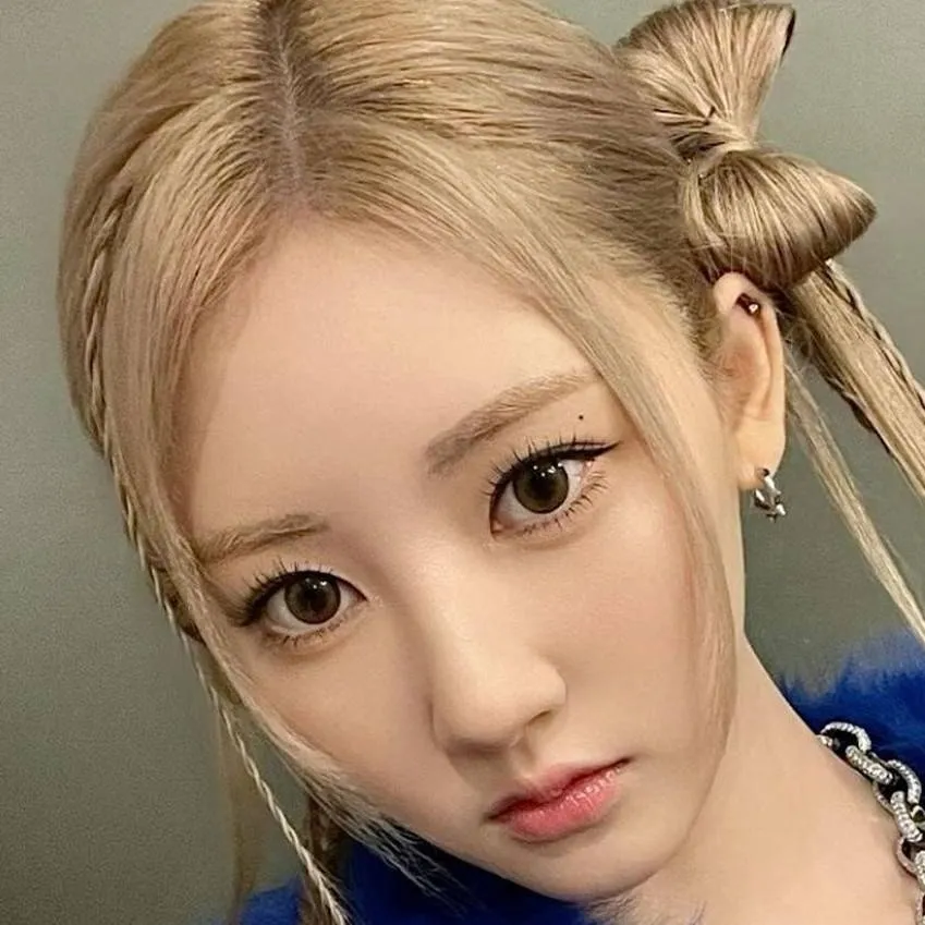 chat with ai character: Rami