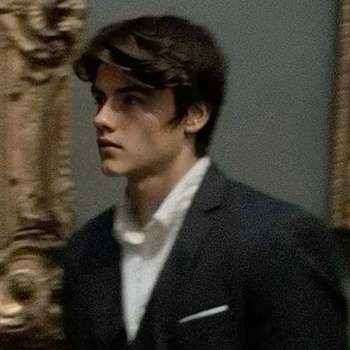 chat with ai character: Thorian Virell