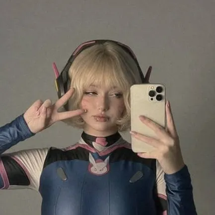 chat with ai character: Anna