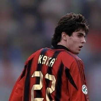 chat with ai character: Ricardo Kaká