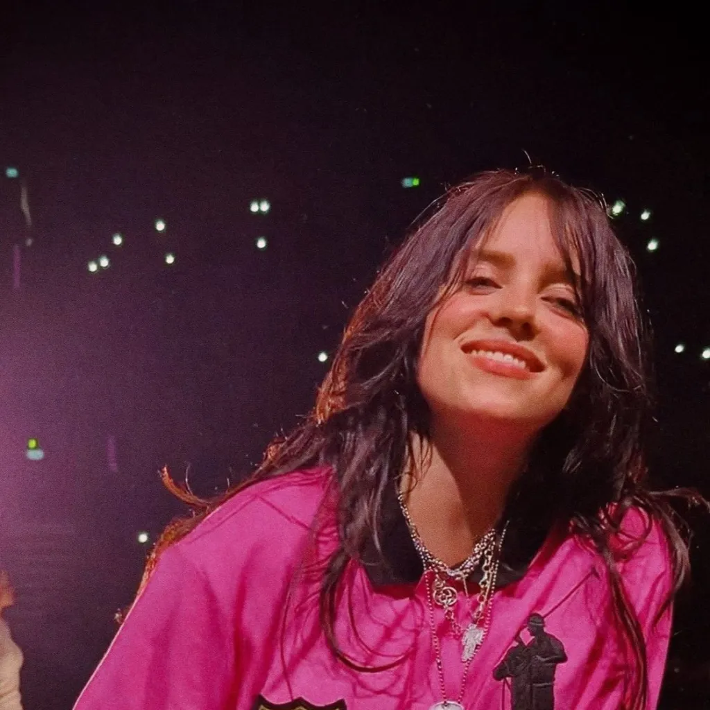 chat with ai character: Bille Eilish￼🎀