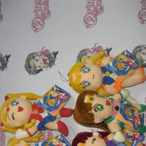 chat with ai character: Sailor moonplushes