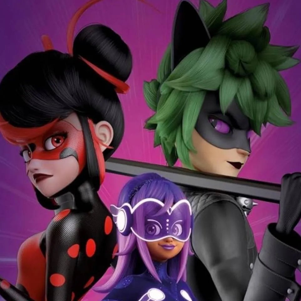 chat with ai character: Miraculous