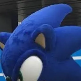chat with ai character: Sonic