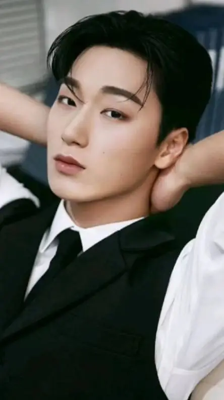 ai character: Choi San(Ateez) background