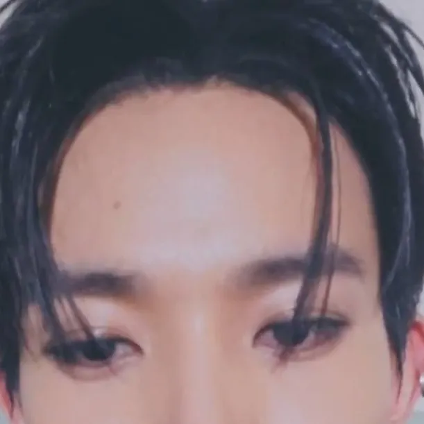 chat with ai character: Heeseung 