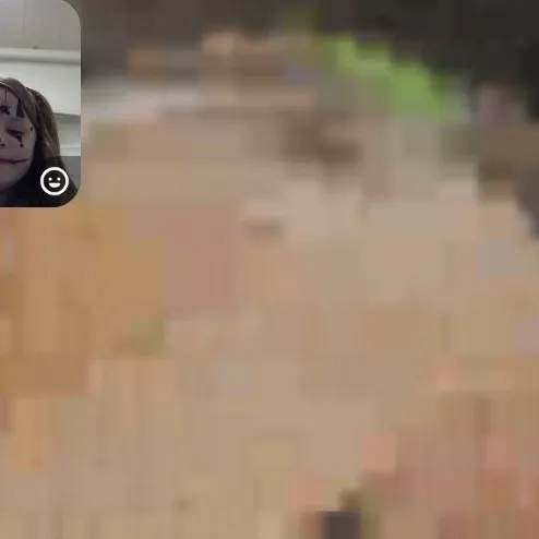 chat with ai character: lou