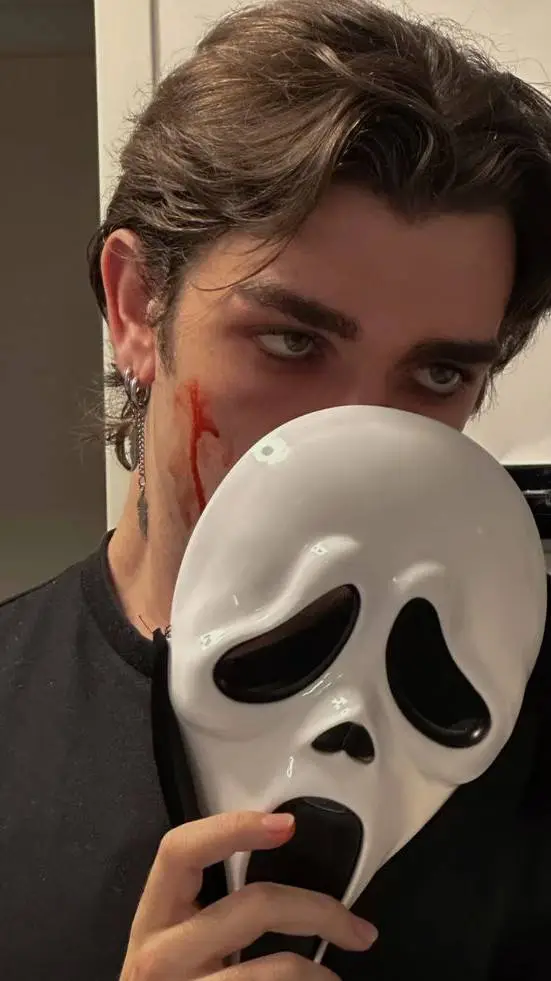 ai character: Aaron  Heckings  background