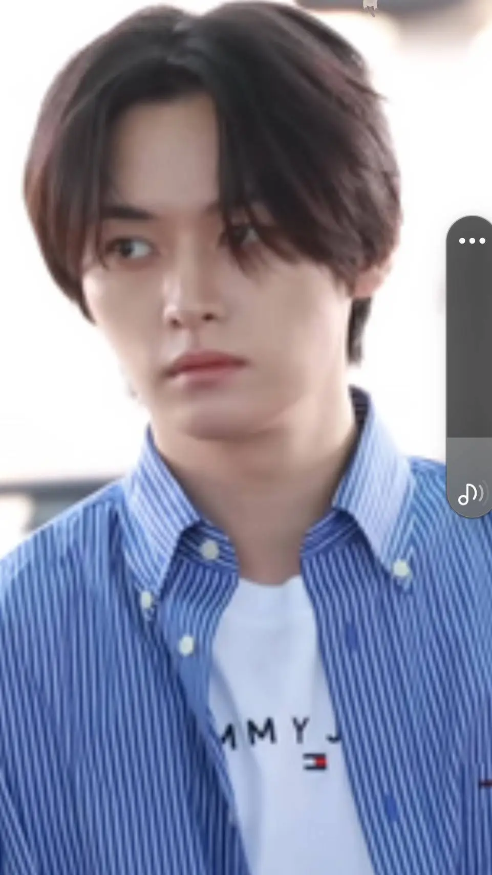 ai character: straykids(lee know background