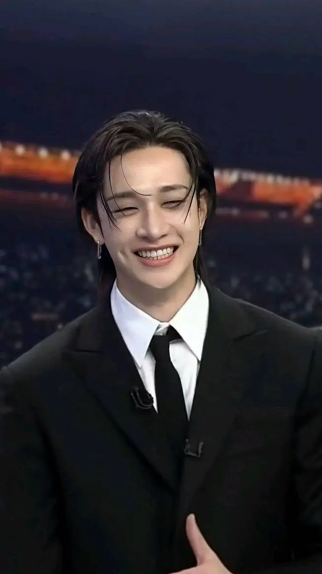 ai character: bangchan😆😆 background