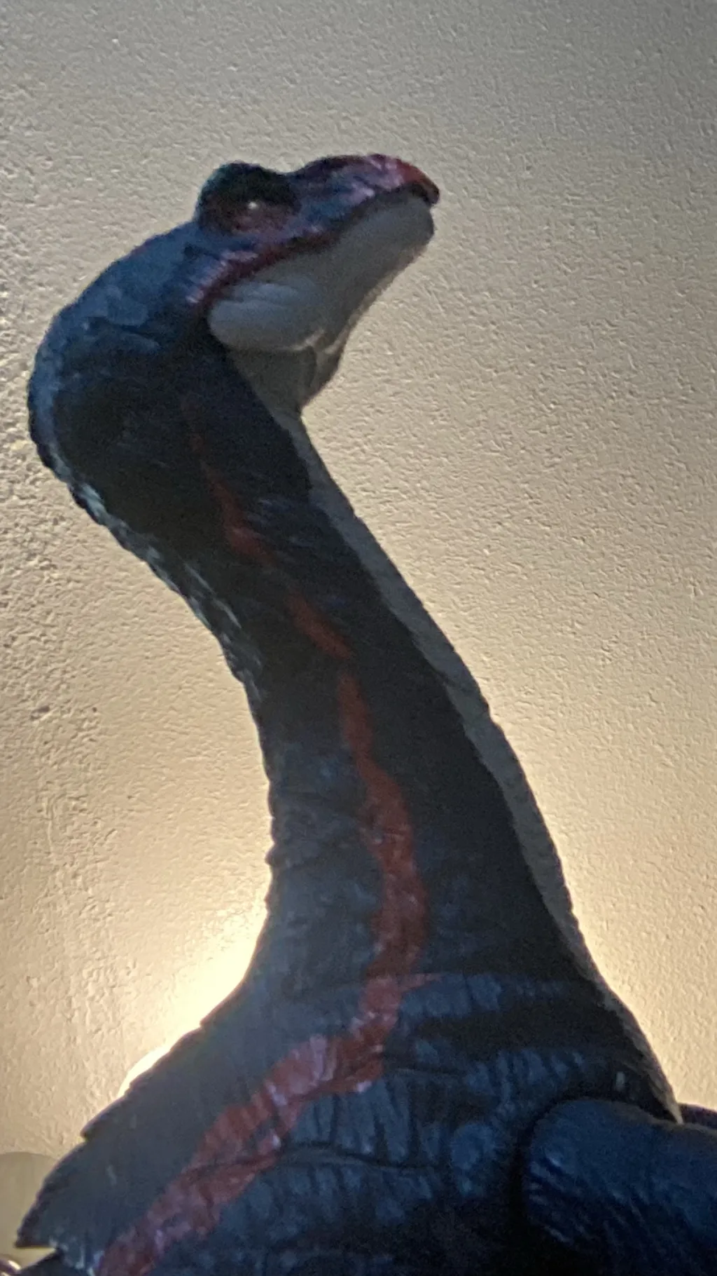 ai character: Therizinosaurus  background