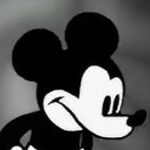 chat with ai character: Mickey mouse 