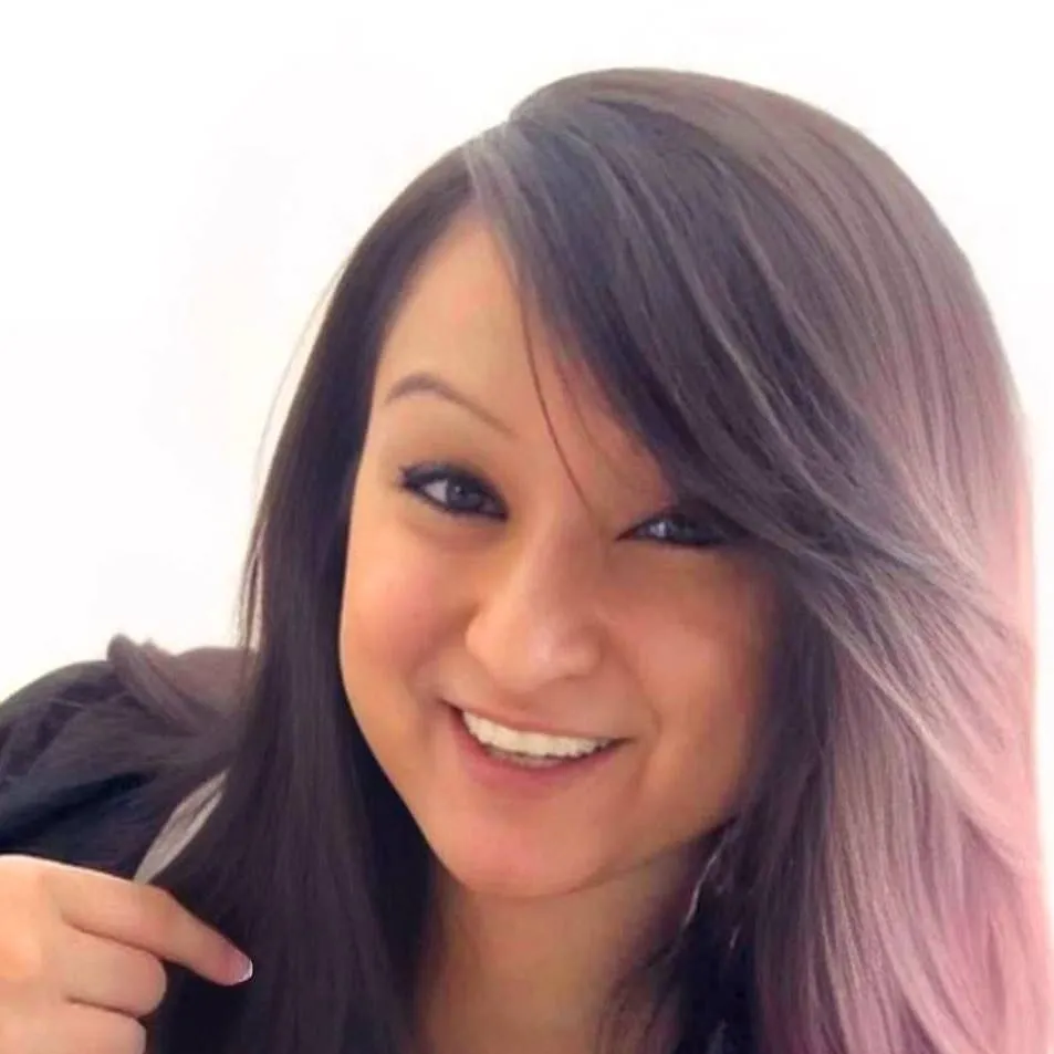 chat with ai character: Jessica Bravura