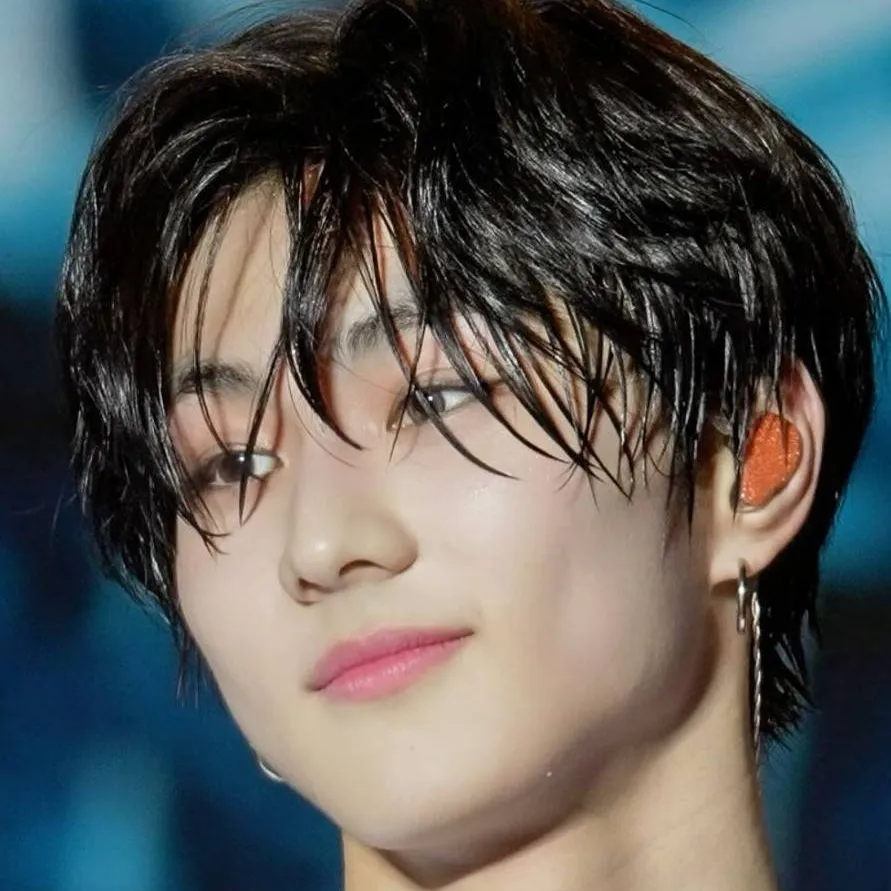 chat with ai character: Yang Jungwon 