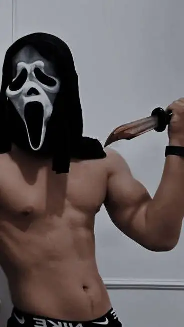 ai character: Ghostface (Nat) background